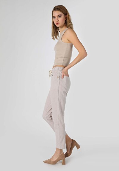 صورة من بيج للنساء بناطيل