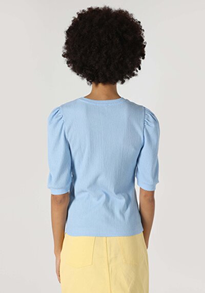 صورة من عادي رقبة مستديرة نسائي أزرق كم قصير تي شيرت