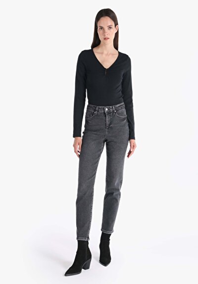 صورة من نحيف   الخصر نحيف الساق الجينز النسائي