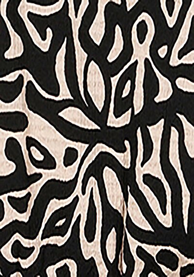 اعرض التفاصيل لـ عادي فستان نسائي أسود بأكمام قصيرة