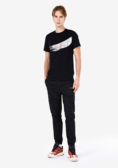 صورة من نحيف   الخصر للرجال بنطلون أسود