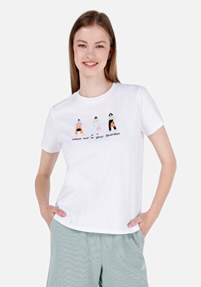 صورة من   رقبة مستديرة مطبوعة نسائية أبيض قصيرة أكمام تي شيرت