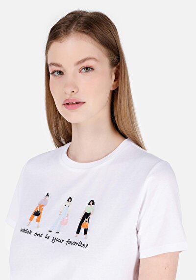 صورة من رقبة مستديرة مطبوعة نسائية أبيض قصيرة أكمام تي شيرت