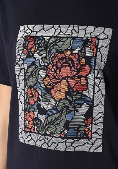 اعرض التفاصيل لـ أزرق بحري للنساء تي شيرت بأكمام قصيرة