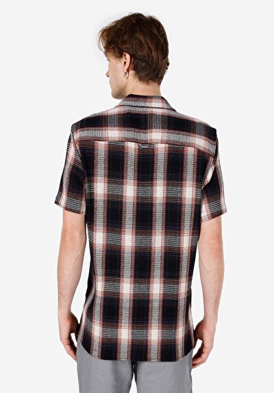 صورة من قميص عادي رقبة منقوشة رجالي أزرق كحلي كم قصير قميص