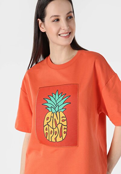 اعرض التفاصيل لـ برتقالي للنساء تي شيرت بأكمام قصيرة