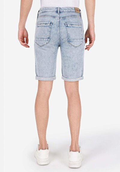 صورة من مستقيم خصر منخفض للرجال شورت نيلي جان مفتوح