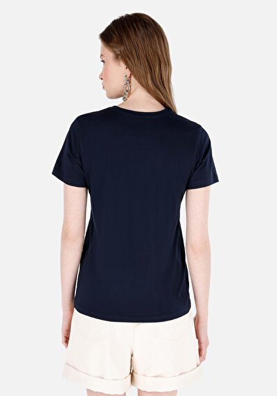 صورة من عادي رقبة مستديرة نسائي أزرق كحلي كم قصير تي شيرت