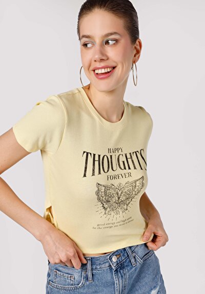 صورة من ضيق قصة رقبة مستديرة نسائي أصفر كم قصير تي شيرت