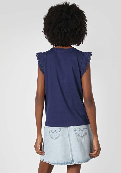 اعرض التفاصيل لـ أزرق بحري للنساء تي شيرت بأكمام قصيرة