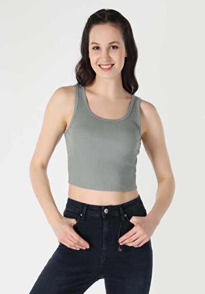 صورة من سليم فيت بلوزة نسائية خضراء