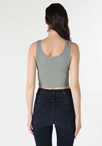 صورة من سليم فيت بلوزة نسائية خضراء