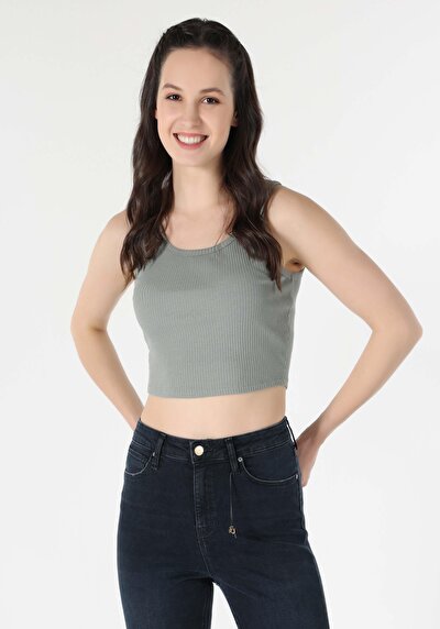 صورة من سليم فيت بلوزة نسائية خضراء