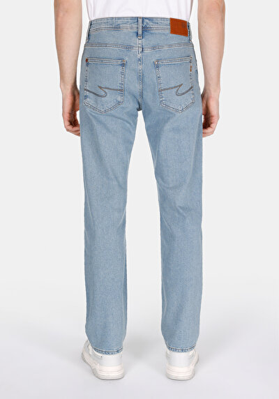 اعرض التفاصيل لـ أزرق للرجال بناطيل