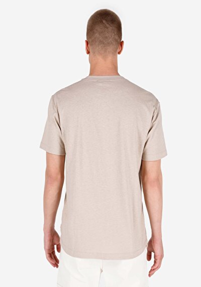 صورة من كومفورت فيت رقبة مستديرة مستقيم رجالي بيج كم قصير تي شيرت