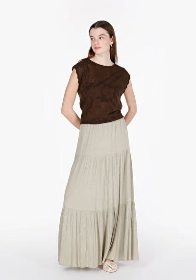 صورة من عادي رقبة مستديرة أزهار نسائي بني بلا أكمام سترة