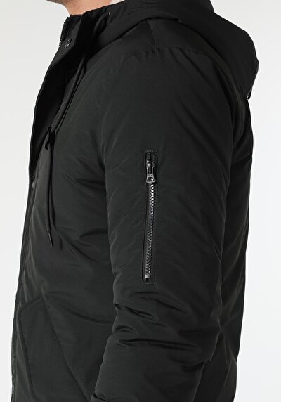 اعرض التفاصيل لـ معطف رجالي عادي باللون الأخضر