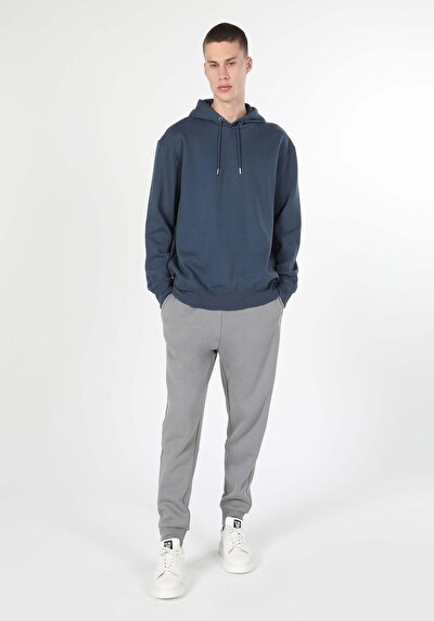 صورة من أزرق للرجال بلوز