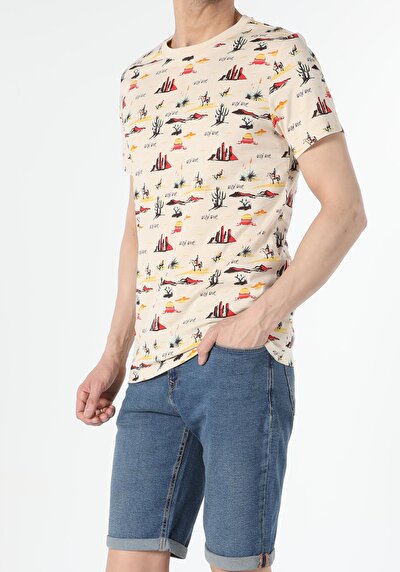 صورة من بيج للرجال تي شيرت بأكمام قصيرة