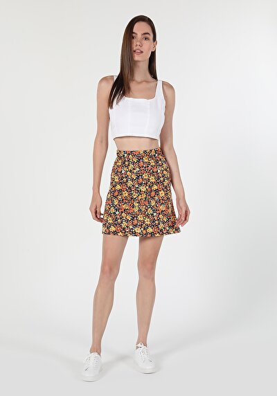 صورة من   أزهار تنورة نسائية متعددة الألوان