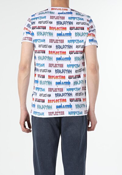 صورة من أبيض للرجال تي شيرت بأكمام قصيرة