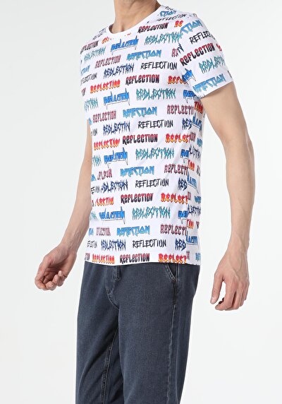 صورة من أبيض للرجال تي شيرت بأكمام قصيرة