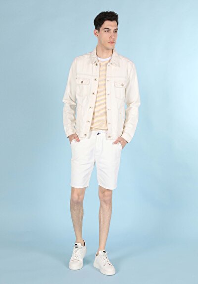 صورة من أبيض للرجال جاكيت سترة