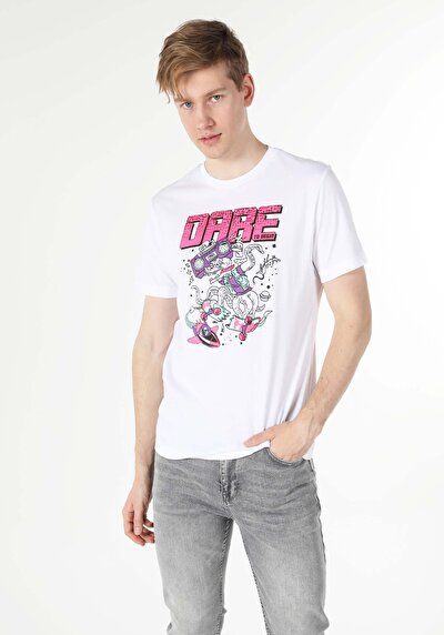 صورة من أبيض للرجال تي شيرت بأكمام قصيرة