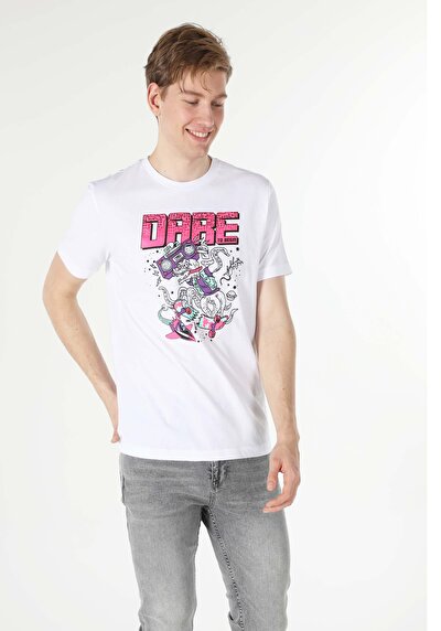 اعرض التفاصيل لـ أبيض للرجال تي شيرت بأكمام قصيرة