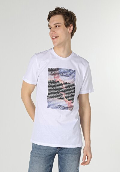 اعرض التفاصيل لـ أبيض للرجال تي شيرت بأكمام قصيرة