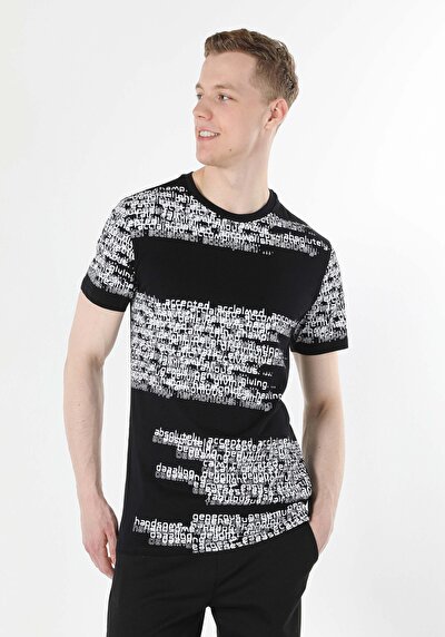 اعرض التفاصيل لـ أسود للرجال تي شيرت بأكمام قصيرة