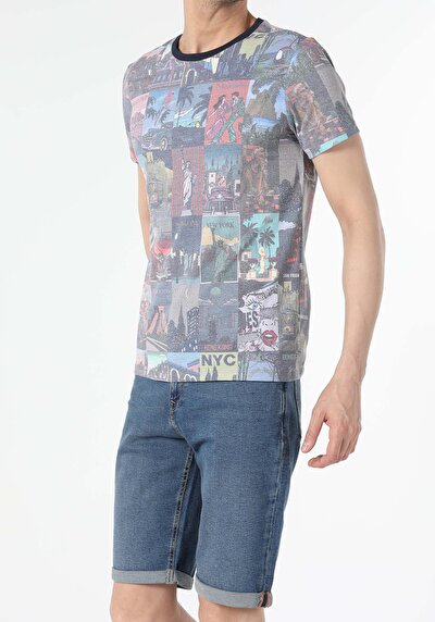 صورة من متعدد الألوان للرجال تي شيرت بأكمام قصيرة