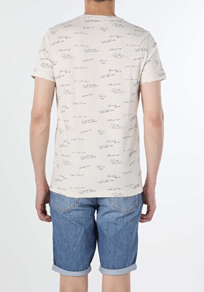 صورة من بيج للرجال تي شيرت بأكمام قصيرة