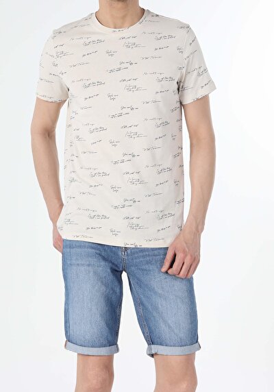 صورة من بيج للرجال تي شيرت بأكمام قصيرة