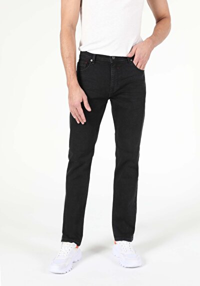 اعرض التفاصيل لـ دينيم للرجال بناطيل