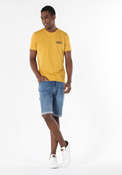 اعرض التفاصيل لـ أصفر للرجال تي شيرت بأكمام قصيرة