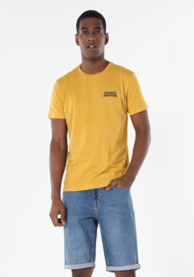 اعرض التفاصيل لـ أصفر للرجال تي شيرت بأكمام قصيرة