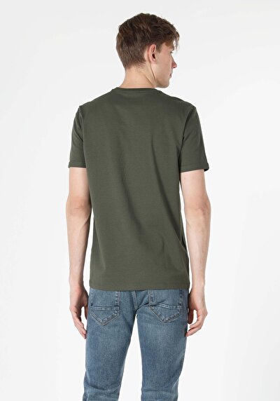 اعرض التفاصيل لـ كاكي للرجال تي شيرت بأكمام قصيرة