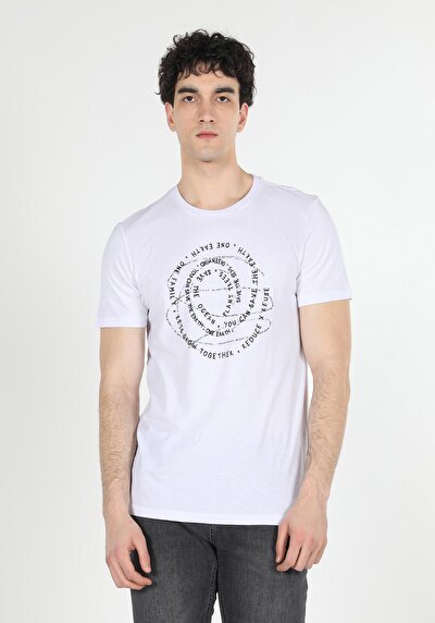 اعرض التفاصيل لـ أبيض للرجال تي شيرت بأكمام قصيرة