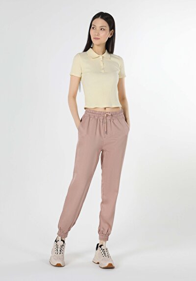 اعرض التفاصيل لـ وردي للنساء بناطيل