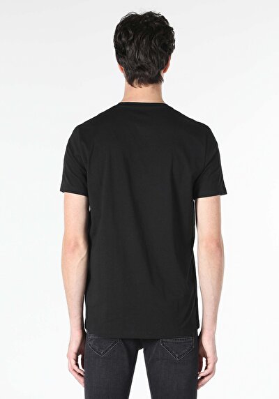 اعرض التفاصيل لـ أسود للرجال تي شيرت بأكمام قصيرة