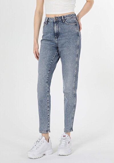 اعرض التفاصيل لـ دينيم للنساء بناطيل