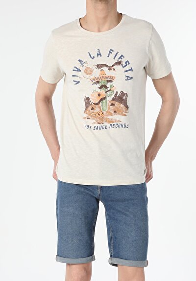 صورة من بيج للرجال تي شيرت بأكمام قصيرة