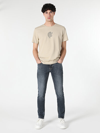 صورة من بيج للرجال تي شيرت بأكمام قصيرة