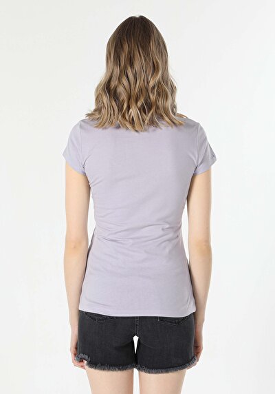 اعرض التفاصيل لـ أرجواني للنساء تي شيرت بأكمام قصيرة