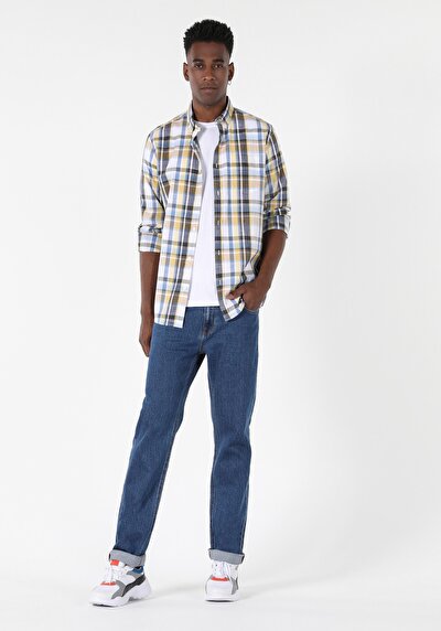 صورة من قميص عادي رقبة رجالي متعدد الألوان كم طويل قميص