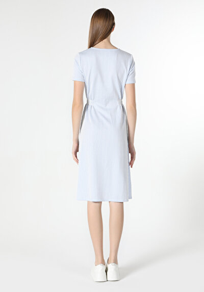 صورة من أزرق للنساء فستان