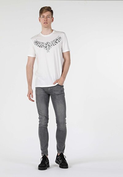 اعرض التفاصيل لـ أبيض للرجال تي شيرت بأكمام قصيرة