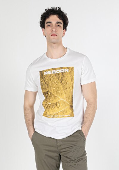 صورة من أبيض للرجال تي شيرت بأكمام قصيرة