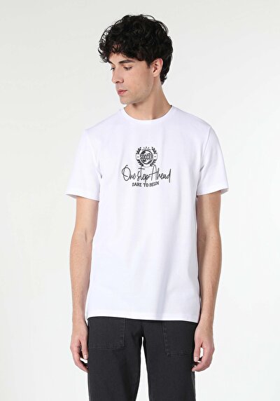 صورة من أبيض للرجال تي شيرت بأكمام قصيرة